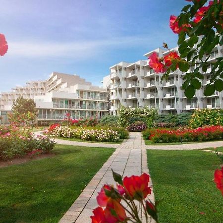 Hotel Laguna Mare Albena Exteriör bild